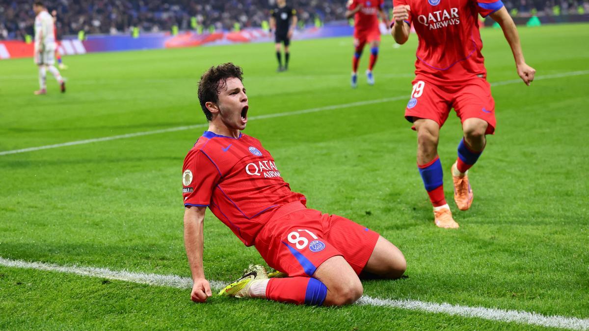 LYON 2-3 PSG kịch tính đến giây cuối cùng!